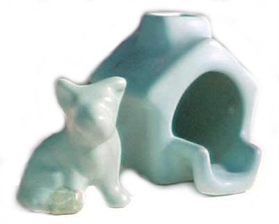 Van Briggle Dog and House